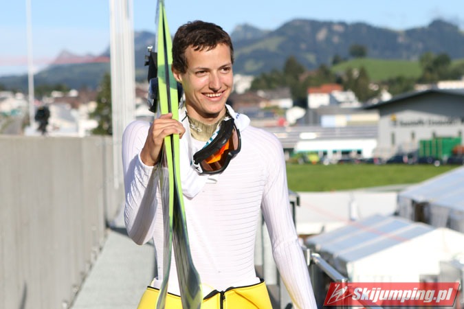 156 Gregor Deschwanden